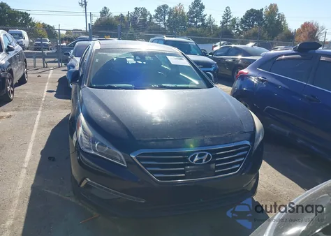 2015 Hyundai Sonata Limited z USA, uszkodzony, nr VIN 5NPE34AFXFH088204